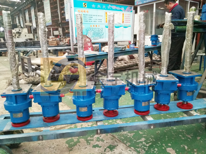 普通滾珠絲杠升降機